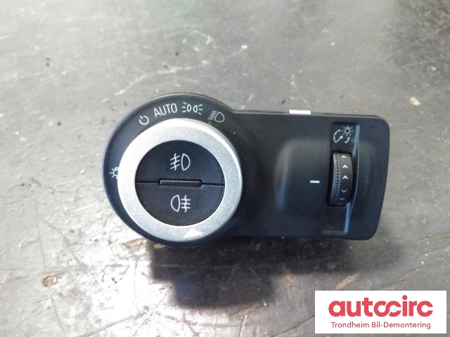 Bryter lys til Opel Insignia A, 2009-2014  (..|22901659)