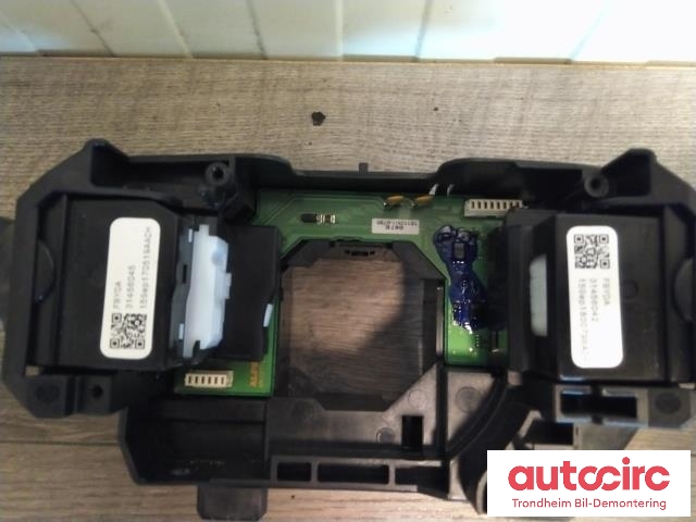 Bryter combi til Volvo XC70 2014-2016 (Type II, Fase 2)  (FOMOCO|31456042|31456045|31481775)
