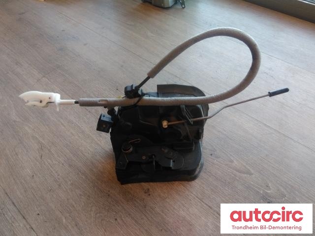 Låsekasse venstre bak til BMW X5 2000-2006 (E53) (E53) (..|8402601|51228402601|)