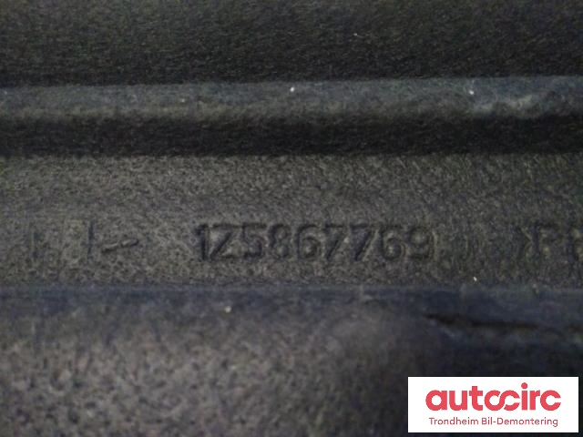 Hattehylle til Škoda Octavia 2005-2008 (Type II, Fase 1)  (COMBI RS MED SKILLEVEGG|1Z5867769|1Z5867769J|)