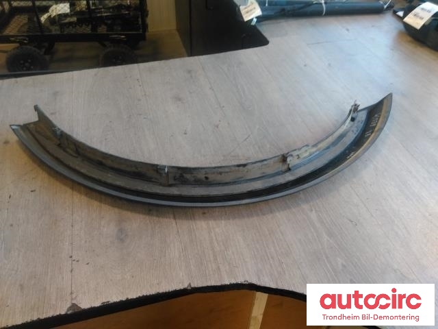 Hjulbuelist venstre bak til Mercedes ML 2005-2011 (W164) (W164) (AMG LIST|A1648842922|)
