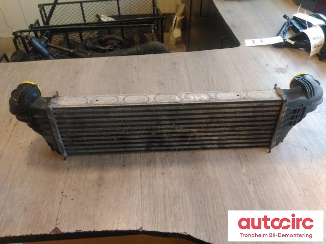 Intercooler til BMW X5 2000-2006 (E53) (E53) (BEHR|2247966|17512247966|83193)
