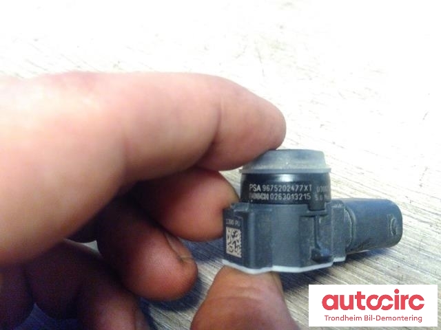 Parkeringssensor foran til Peugeot Expert 2016-->> (Type III)  (BOSCH|9675202477XT|0263013215|1608321780)