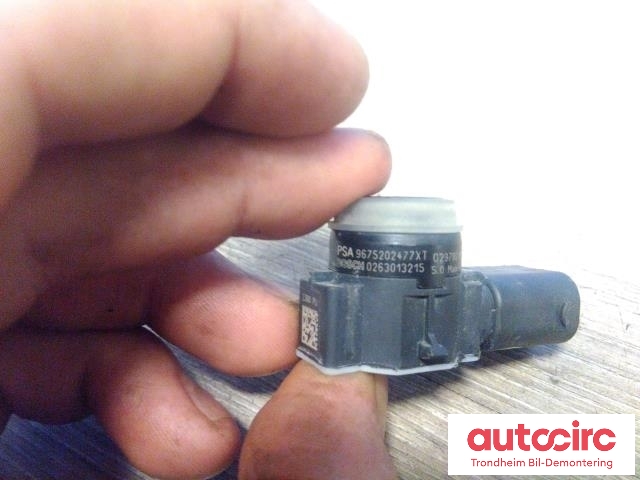Parkeringssensor foran til Peugeot Expert 2016-->> (Type III)  (BOSCH|9675202477XT|0263013215|1608321780)