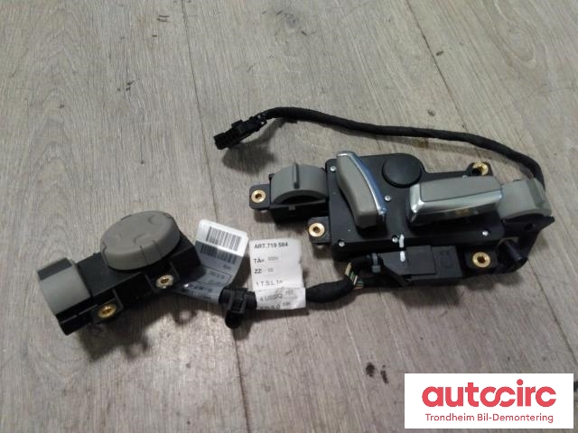 Bryterpanel førersete til Audi A8, 2003-2010 (Type II)  (HØYRE FORAN|4E9959766C)
