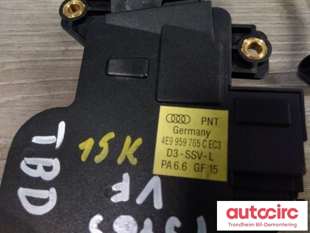 Bryterpanel førersete til Audi A8 2003-2010 (Type II)  (VENSTRE FORAN|4E9959765C|4E0959777|4E0959777C)