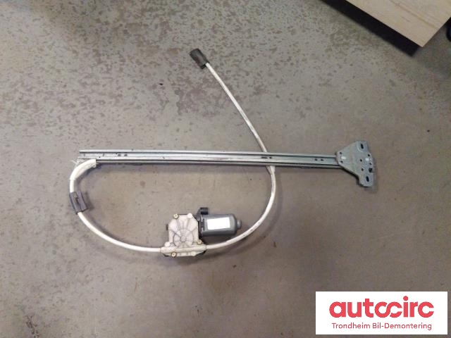 Ruteheis venstre foran til Iveco Daily, 2000-2006 (Type III)  (..|500314229)
