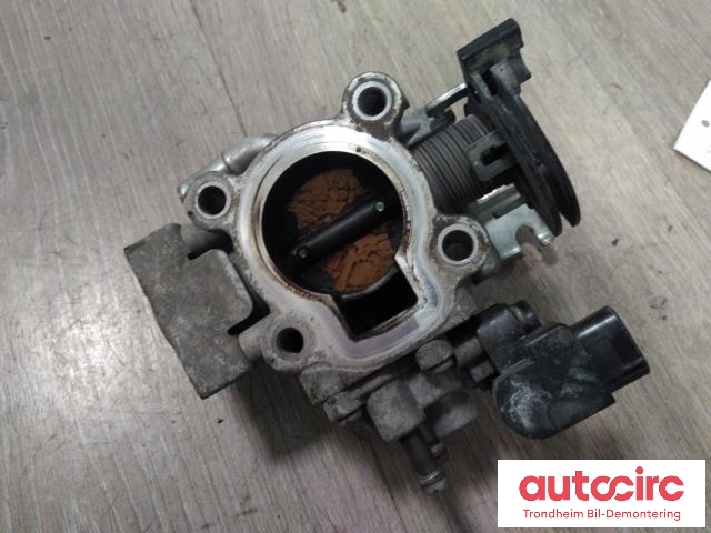 Spjeldhus til Suzuki Swift 2005-2010  (1340084E12|13400-84E12|)