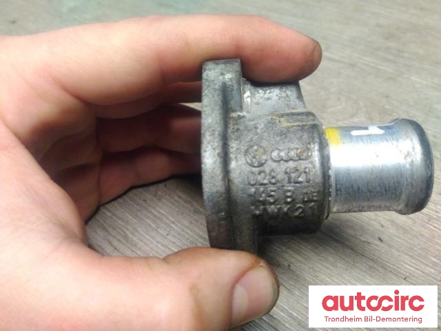 Motor diverse til VW Golf IV 1998-2003  (VARMER|028121145B|)