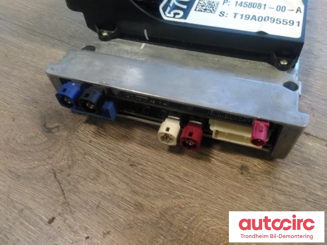 Styreenhet autopilot til Tesla Model S 2016-2021 (Fase 2)  (..|1125800-00-G|1458081-00-A|)