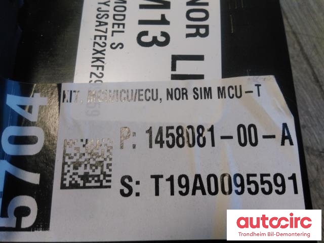 Styreenhet autopilot til Tesla Model S 2016-2021 (Fase 2)  (..|1125800-00-G|1458081-00-A|)