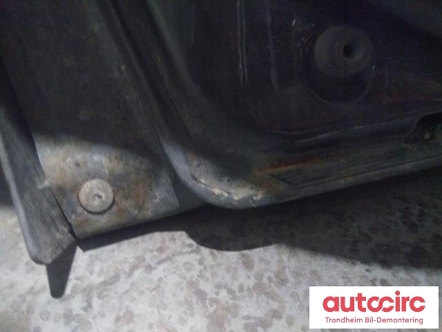 Dør venstre bak til Toyota Land Cruiser 120 2002-2009  (..|67004-60260|67004-60270|)