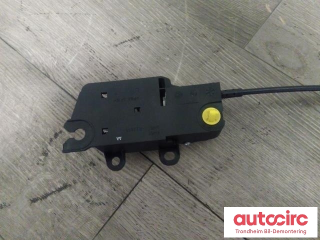 Dørhåndtak inv venst foran til Ford Kuga 2008-2012 (Type I)  (..|3M51-R22601|8M51-R22601-AA|1501943)