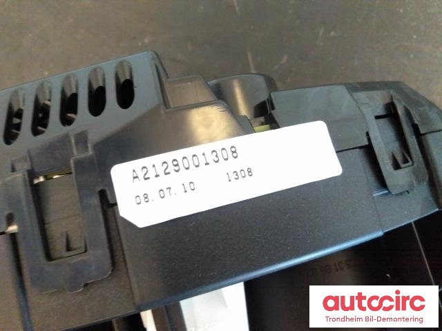 Instrumentpanel til Mercedes E-Klasse 2009-2013 (Fase 1) (W212) (W212) (..|A2129001308|A2129012000|A2C53404968)