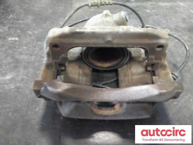 Bremsecaliper høyre foran til Mercedes B-Klasse, electric drive 2014-2018 (W242) (W242) (TRW|1672C15095|A0004213881|A0004216881)