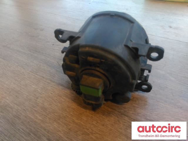 Tåkelykt venstre foran til Suzuki Grand Vitara 2005-2015 (Type III) (VALEO|3550063J02|35500-63J01-000|89204002)