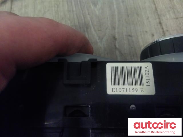 Varmeapparat betjening til Renault Zoe 2013-2019 (Fase 1)  (VALEO|275107386R|E1067090C|)
