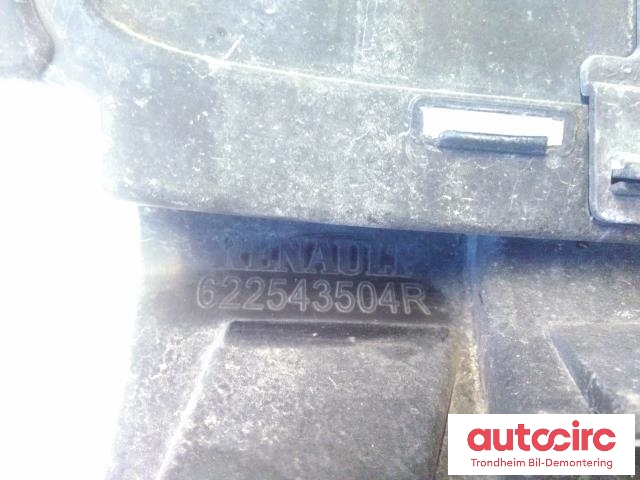 Grill til Opel Vivaro B 2014-2019  (NEDRE|93868858|622543504R|23031900)