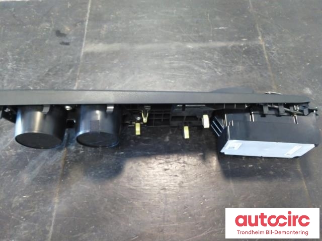 Bilstereo navigasjon betjeningspanel til Lexus IS 2013-2020 (Type III) (XE30) (XE30) (DENSO|8478153020C0|84781-53020-C0|8478253010)