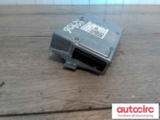 Parkeringskamera foran til VW Tiguan 2011-2016 (Type I, Fase 2)  (..|3AA980654D|)