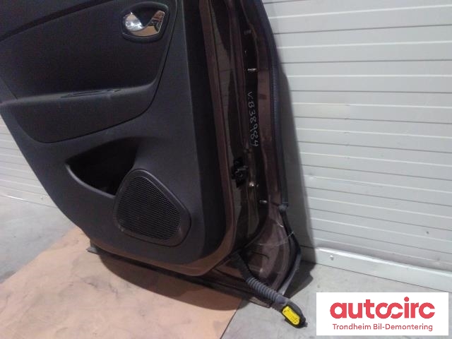 Dør venstre bak til Renault Captur 2013-2020 (Type I) (..|821019381R|821015795R|)