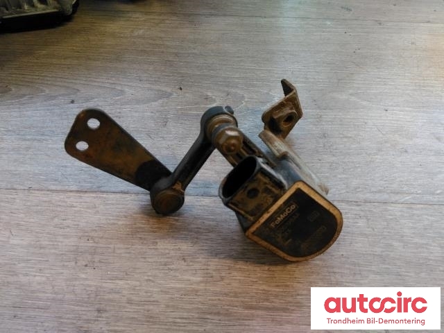 Sensor nivå, venstre bak til Volvo XC90, 2007-2014 (Type I, Fase 2)  (FOMOCO|31300198AA)