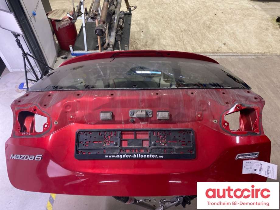 Bakluke stasjonsvogn til Mazda 6 2013-2015 (Type III, Fase 1)  (..|GHY06202XA|GHY0-62-02XA|)
