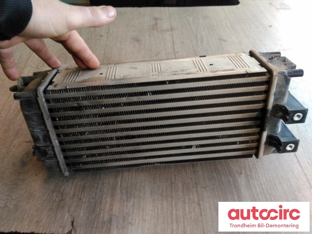 Intercooler til Peugeot Partner, 2015-2019 (Type II, Fase 2)  (VALEO|9684212480)