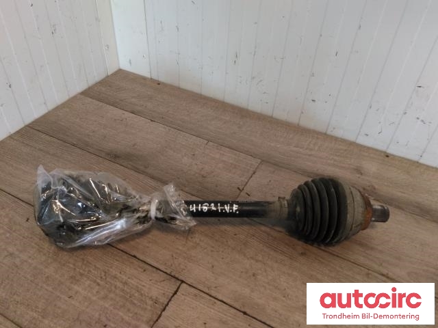 Drivaksel venstre foran, diesel/manuell til VW Passat 2011-2015 (B7) (B7) (..|1K0407271LB|1K0407763KX|)