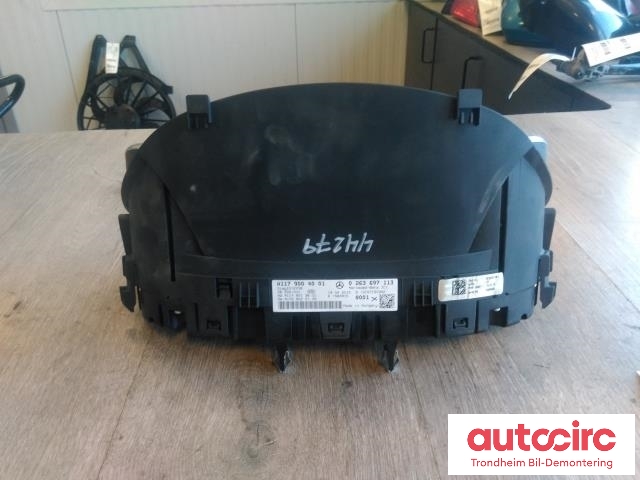 Instrumentpanel til Mercedes CLA 2013-2019 (C117) (C117) (BOSCH|A1179004001|0263697113|A1179007301)