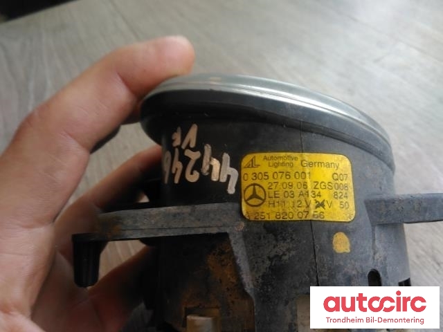 Tåkelykt venstre foran til Mercedes B-Klasse 2005-2008 (Fase 1) (W245) (W245) (AUTOMOTIVE LIGHTING|A2518200756|0305076001|)
