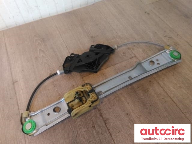 Ruteheis høyre bak til Volvo S60 2010-2014 (Type II, Fase 1)  (UTEN MOTOR|964290-100|30784309|)