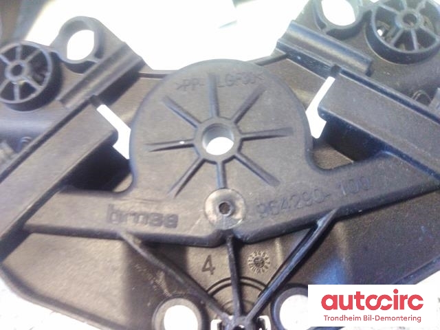 Ruteheis høyre bak til Volvo S60 2010-2014 (Type II, Fase 1)  (UTEN MOTOR|964290-100|30784309|)