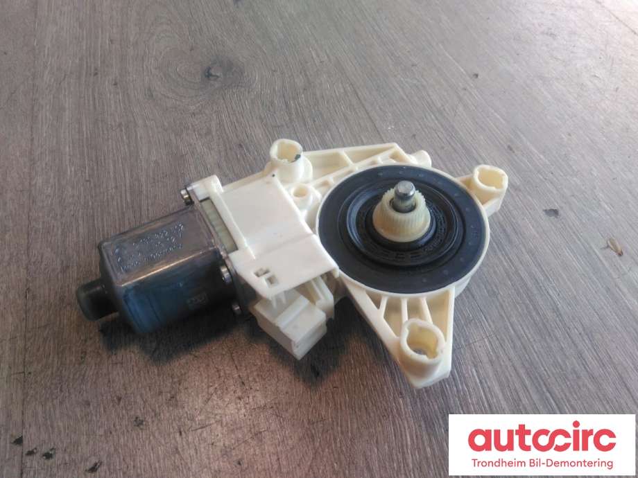 Ruteheis, kun motor, venstre foran til Mercedes C-Klasse, Coupe/Cab, 2011-2015 (C204) (C204) (BOSCH BROSE|A2048200242)