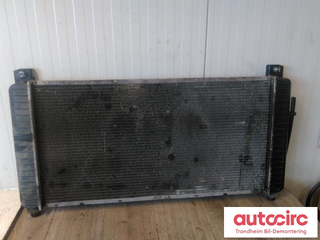 Radiator (automat gir) til Chevrolet Suburban 2002-2006  (BENSIN/AUTOMAT|52486594|23445967|)