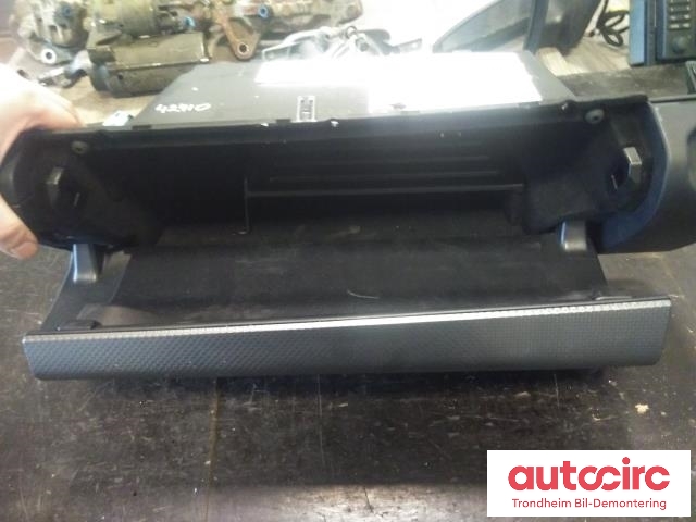 Hanskerom til Lexus IS 2013-2020 (Type III) (XE30) (XE30) (..|5558153010|5555053130C1|5550153070C0)