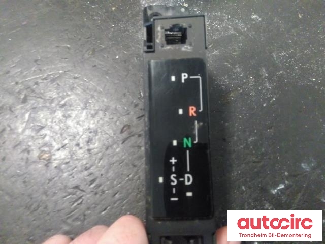 Girstang/girvelger automat til Lexus IS 2013-2020 (Type III) (XE30) (XE30) (..|35978-53111|3597853111|)