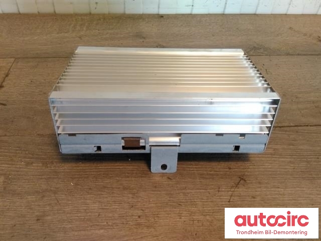 Bilstereo forsterker til BMW 5-Serie 2010-2017 (F10/F11) (F10/F11) (HARMAN BECKER|9312593|65129312593|201173-10)