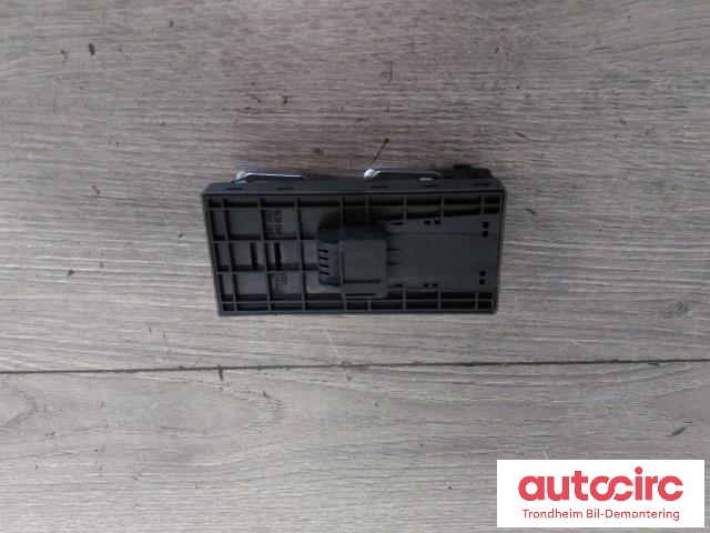 Bryter ruteheis førerdørspanel til Audi A4, Allroad 2009-2016 (Type I) (B8) (B8) (..|8K0959851F|)