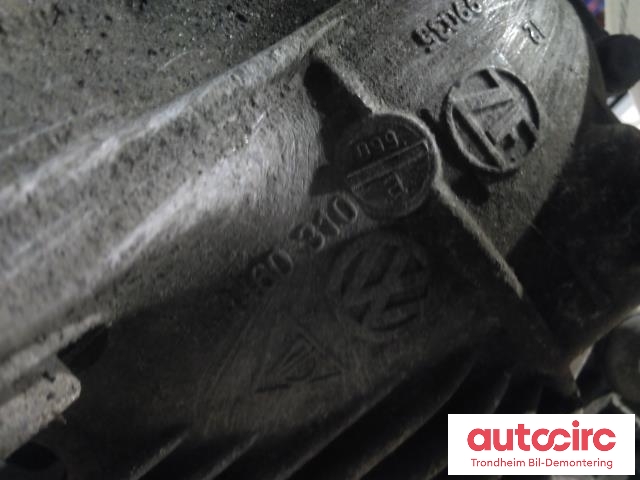 Kardang klokke foran til VW Amarok 2010-2016 (Type I, Fase 1)  (ZF|0C1409505N|0C1409506C|)