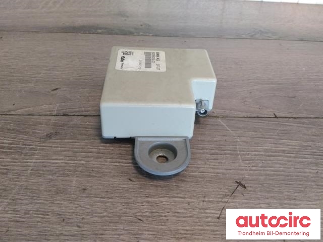 Antenne forsterker til BMW X5 2007-2013 (E70) (E70) (FUBA|6935024|65206935024|21367510)