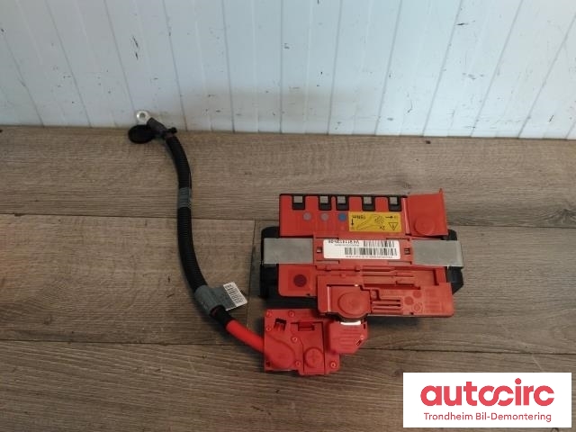Styreenhet batteri til BMW X5 2007-2013 (E70) (E70) (PLUSS POL|61146977957|61129217004|9114135-05)