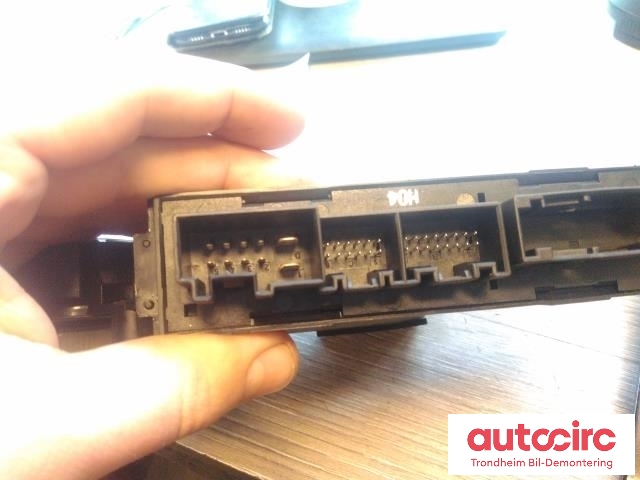 Ruteheis, kun motor, venstre bak til Audi A8 2003-2010 (Type II) (BROSE/SIEMENS|4E0959801A|4E0910802|4E0959801D)