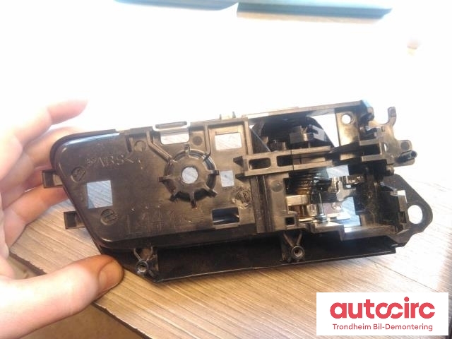 Dørhåndtak inv venst foran til Toyota Land Cruiser 150 2014-->> (Fase 2) (..|6760660051C0|67606-60051C0|)