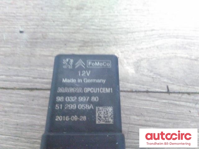 Rele gløde til Peugeot Expert 2016-->> (Type III)  (FOMOCO|9803299780|51299058A|)