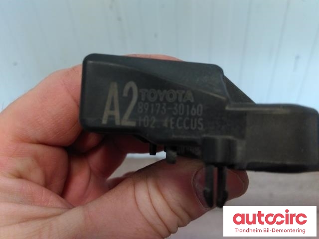 Airbag sensor høyre til Toyota Land Cruiser 150 2010-2013 (Fase 1)  (DENSO|8917339455|89173-30160|89173A)