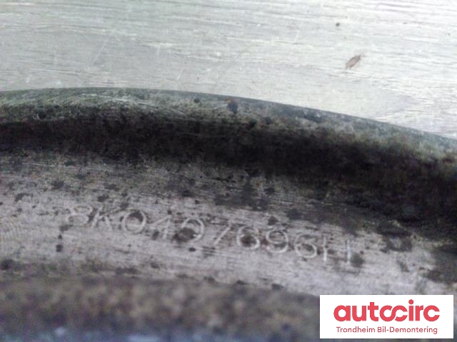 Bærebru høyre foran nedre til Audi A4, Allroad 2009-2016 (Type I) (B8) (B8) (BAKRE|8K0407694Q|8K0407694AD|8K0407696H)