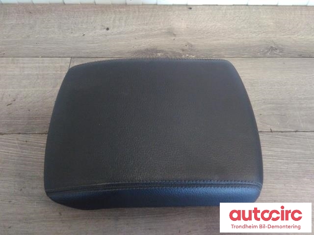 Midtarmlene foran til Nissan Pathfinder 2005-2010 (Fase 1) (R51) (R51) (..|96920EB31B|VP5NFX045G82A3E|)