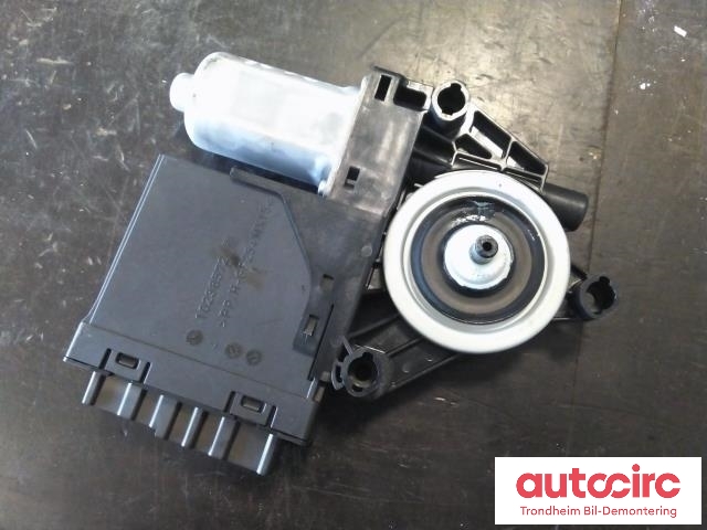 Ruteheis, kun motor, høyre foran til Volvo XC60 2017-->> (Type II) (BROSE|31349757|)