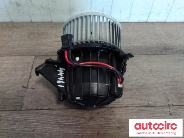 Varmeapparat motor til Audi RS5 2010-2014 (BEHR|8T1820021|)